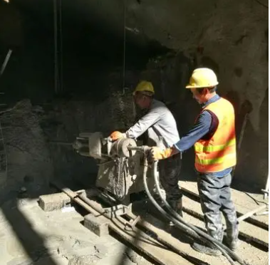 山海关水下抗分散灌浆料特点 水下不分散注浆料介绍